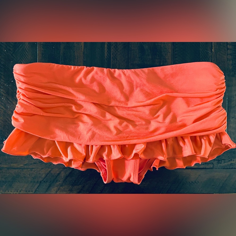 LEILANI swim skirt coral size 8 EUC